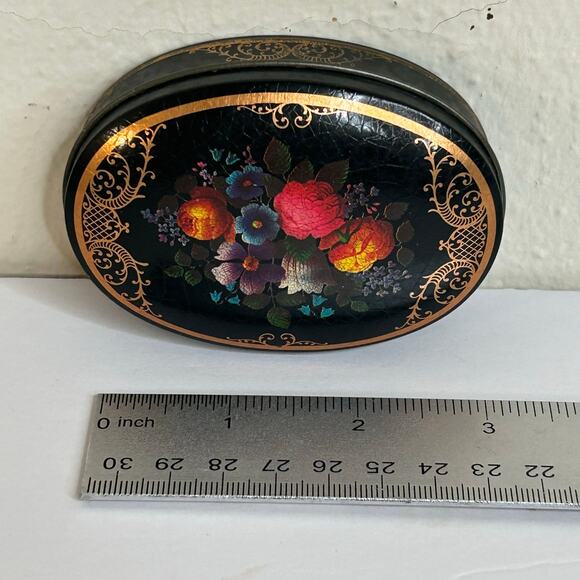 Vintage Black and Gold Floral Made in England Metal Tin Vanity Decor Storage - Picture 8 of 8